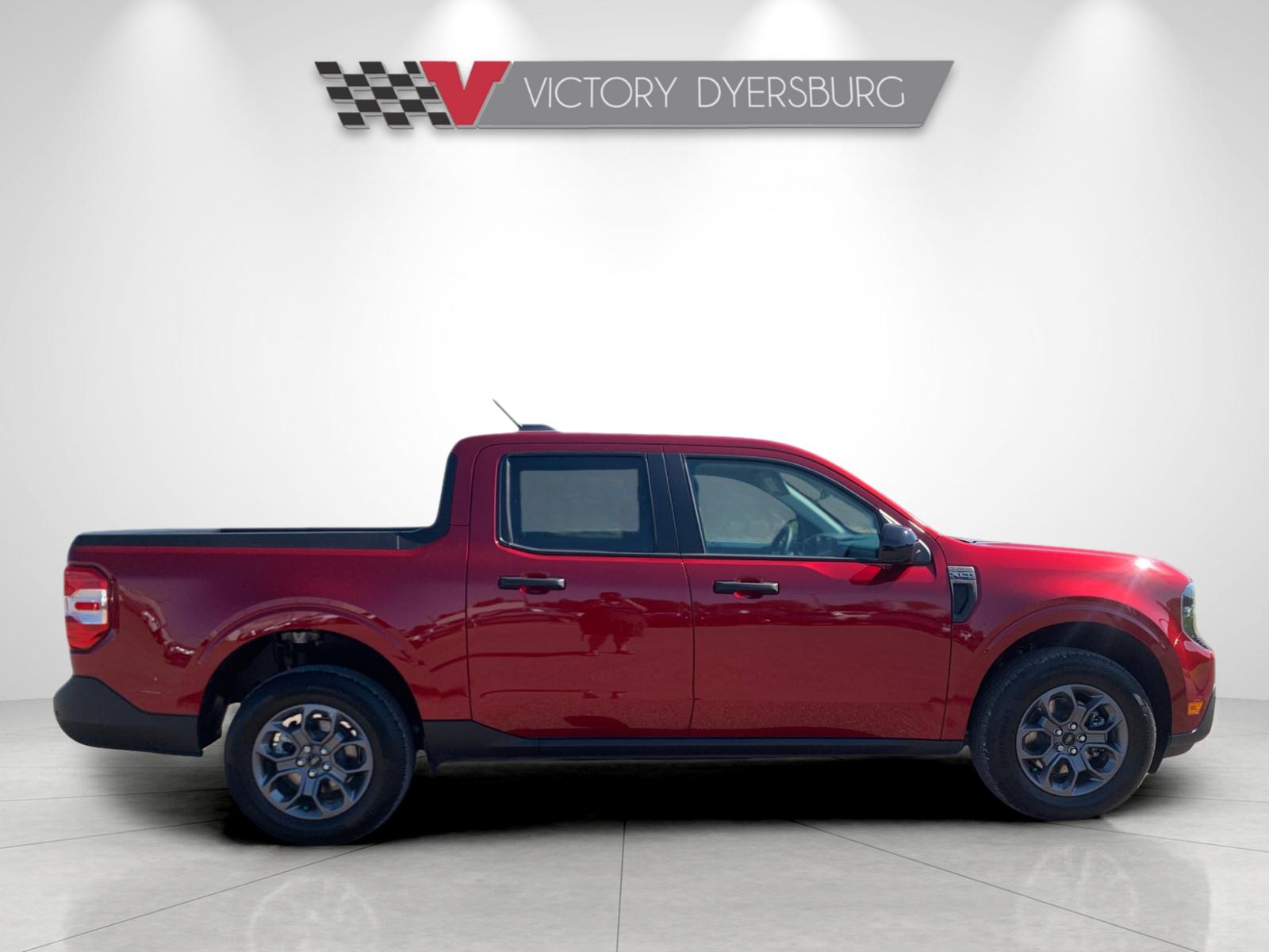 New 2026 Red Ford XLT image 3