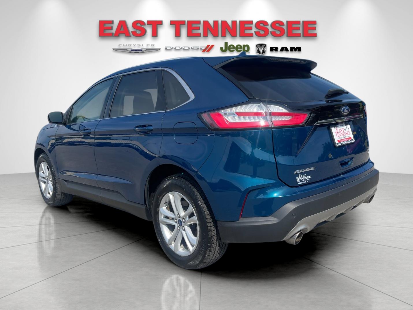 Used 2020 Green Ford SEL image 5