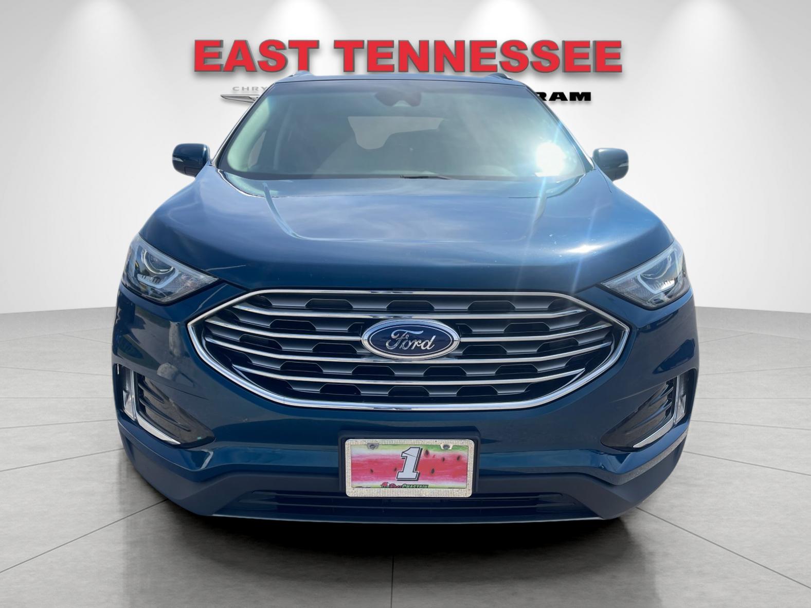 Used 2020 Green Ford SEL image 9