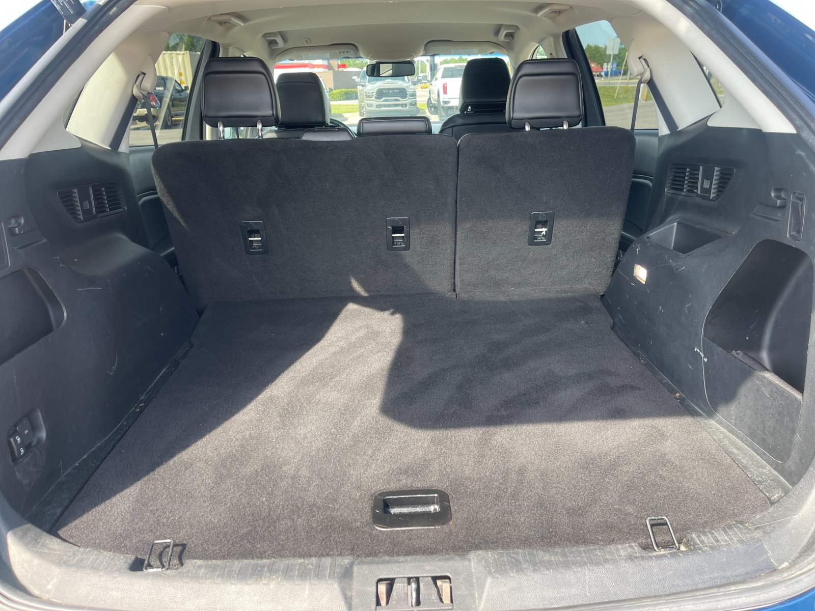 Used 2020 Green Ford SEL image 18