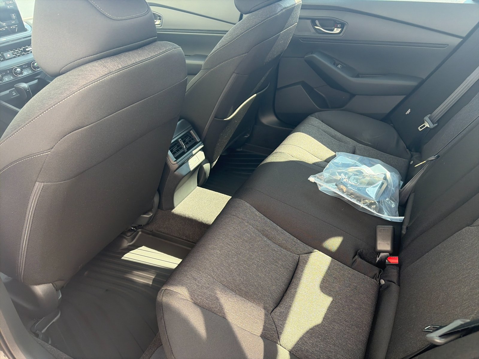 New 2026 Meteorite Gray Metallic Honda SE image 14