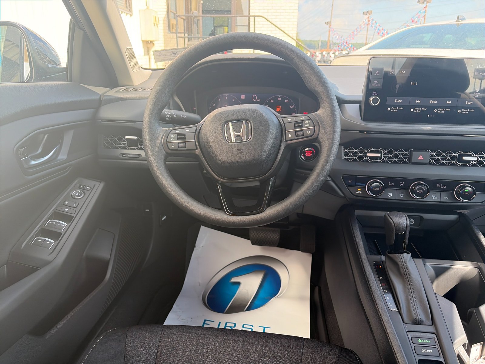 New 2026 Meteorite Gray Metallic Honda SE image 17