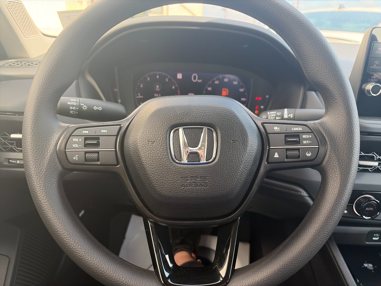 New 2026 Meteorite Gray Metallic Honda SE image 27