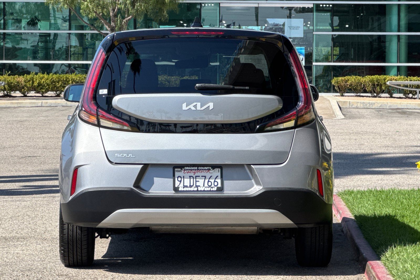 Used 2024 Steel Gray Kia LX image 5
