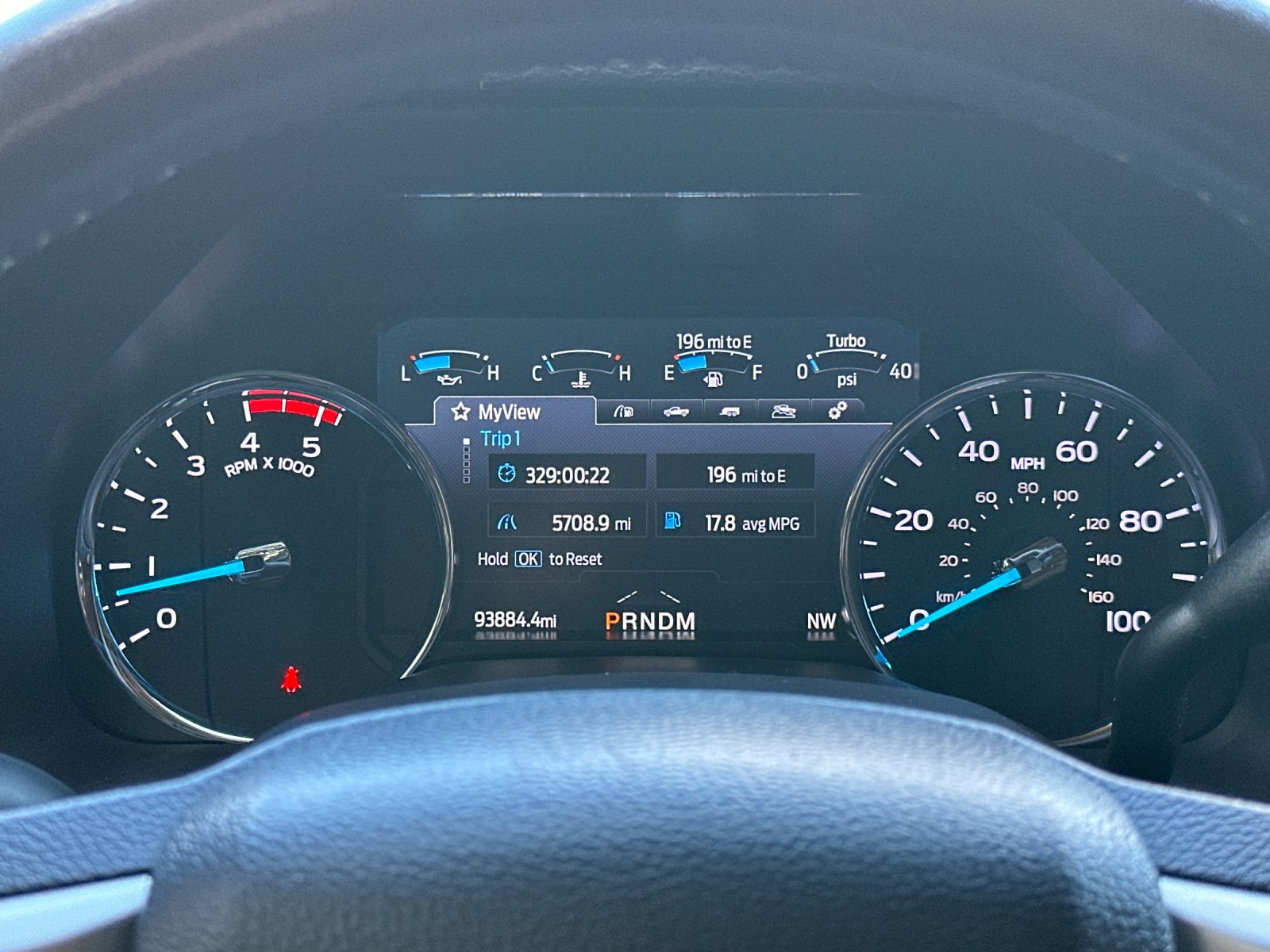 Used 2022 White Ford Lariat image 23