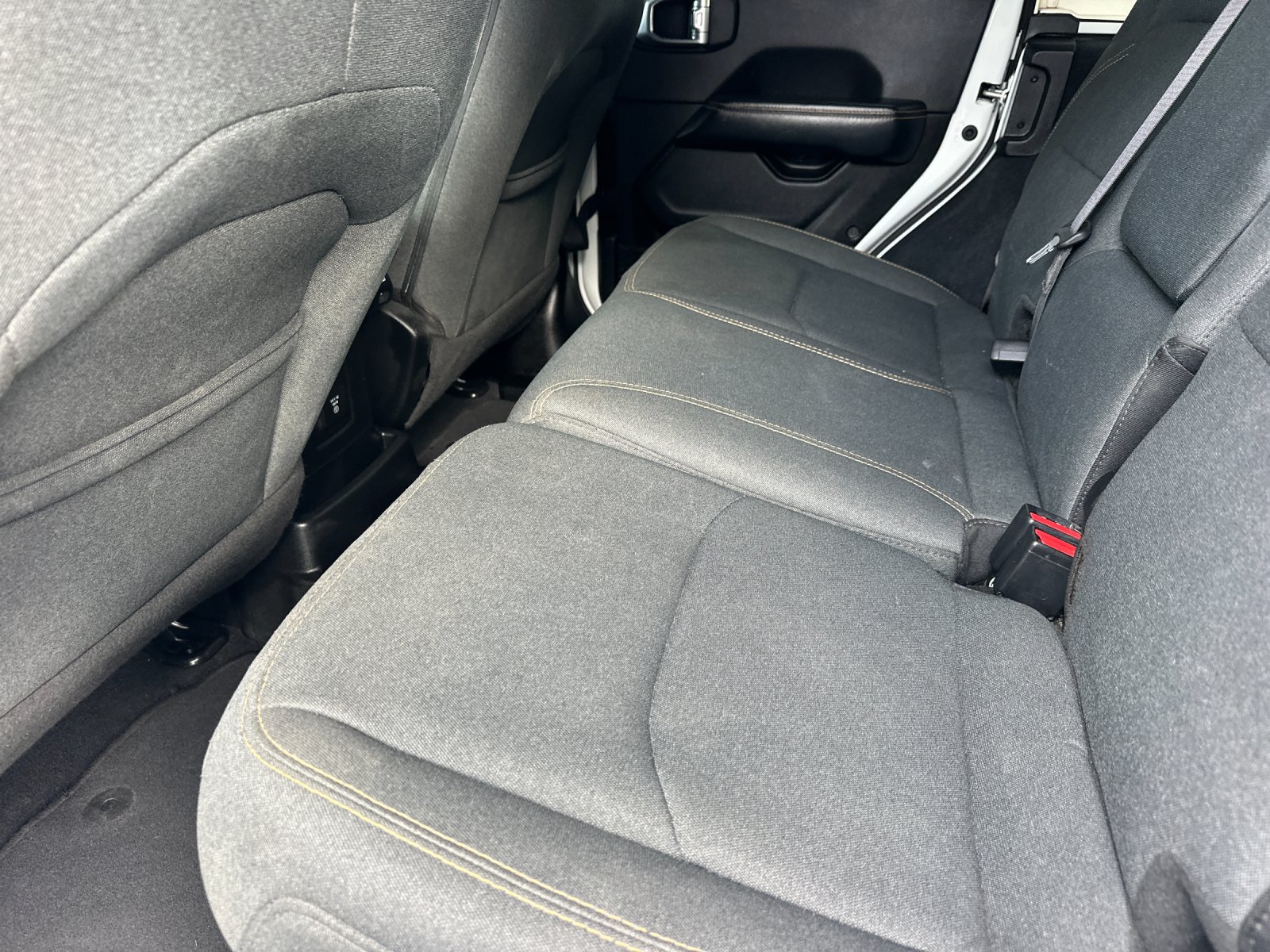 Used 2024 White Jeep Sahara 4xe image 12