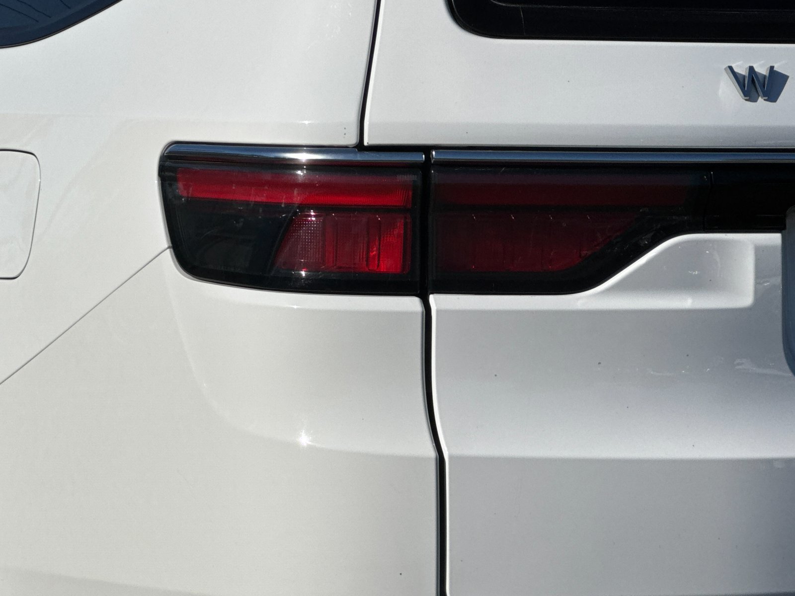 Used 2024 White Jeep Series II image 28