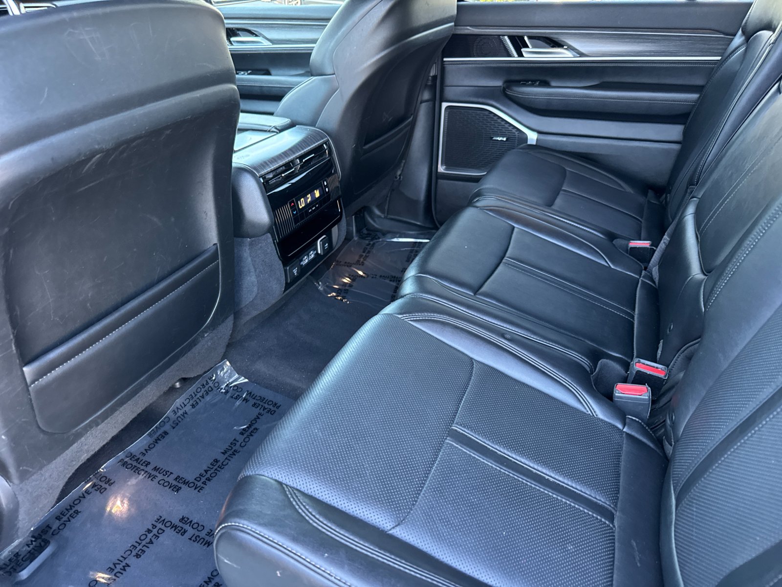 Used 2024 White Jeep Series II image 12
