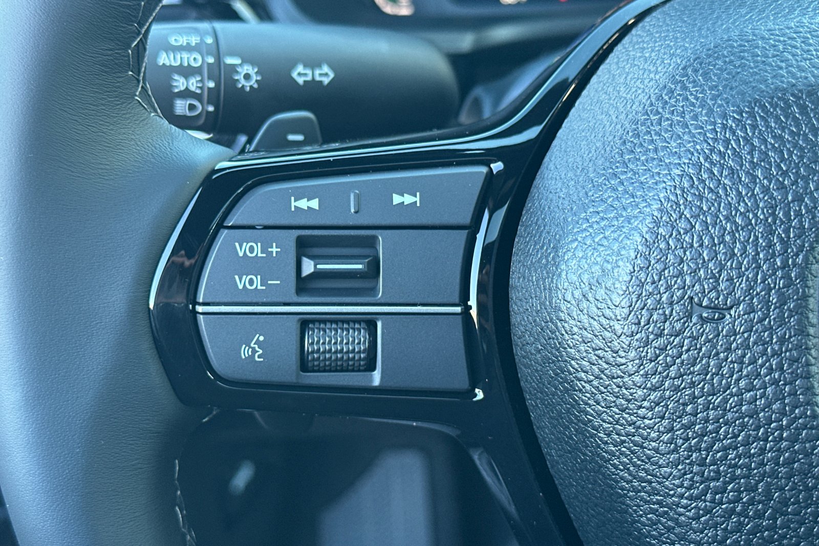 New 2026 Meteorite Gray Metallic Honda Sport Touring image 26