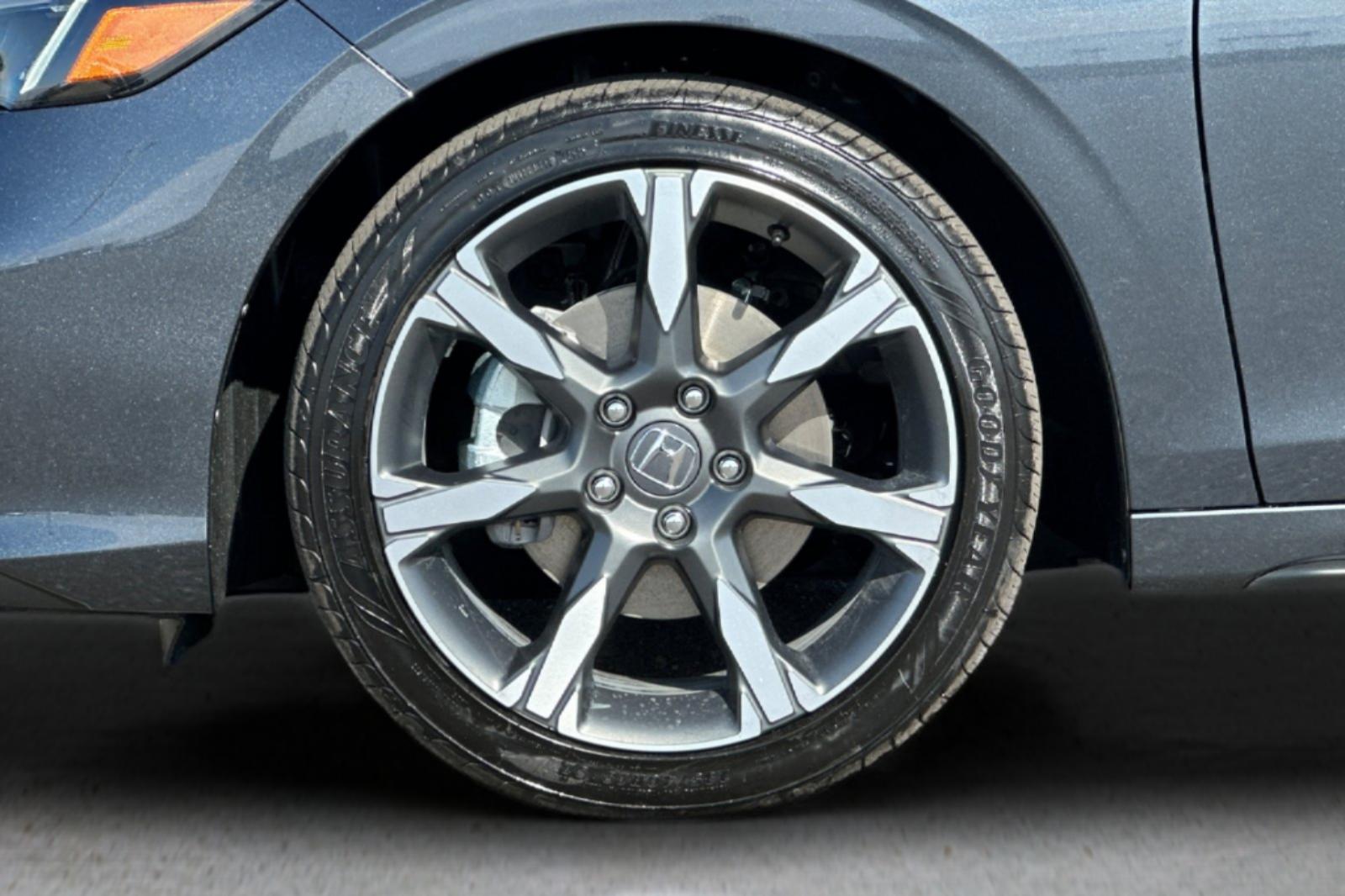 New 2026 Meteorite Gray Metallic Honda Sport Touring image 32