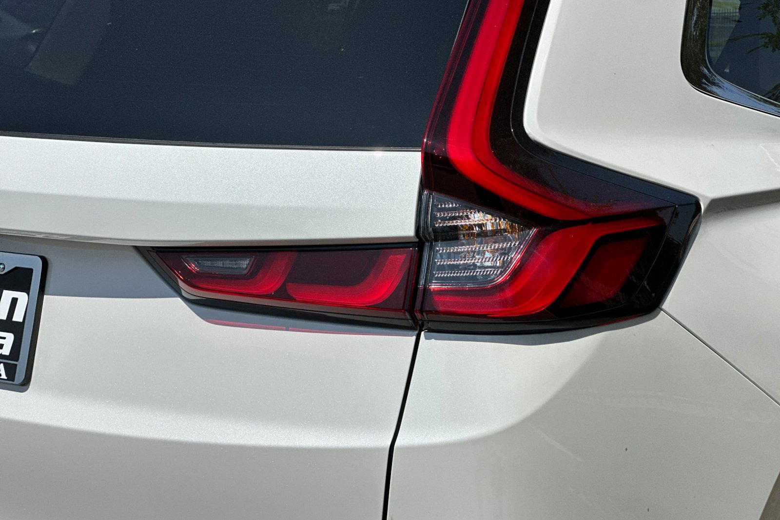 New 2026 Platinum White Pearl Honda EX image 32