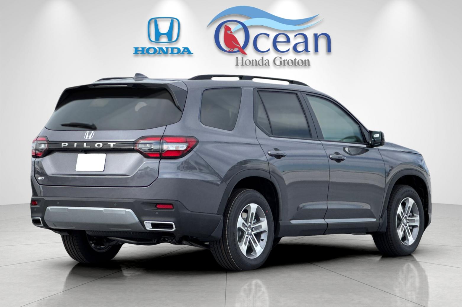 New 2026 Modern Steel Metallic Honda AWD EX-L image 5