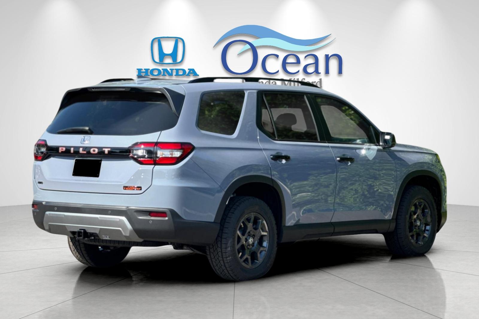New 2026 Sonic Gray Pearl Honda TrailSport image 5