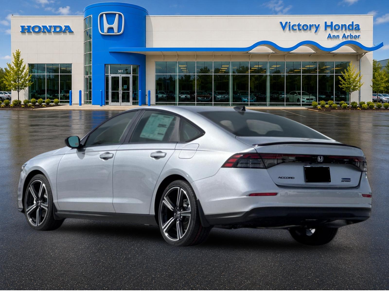 New 2026 Solar Silver Metallic Honda Sport Hybrid image 7