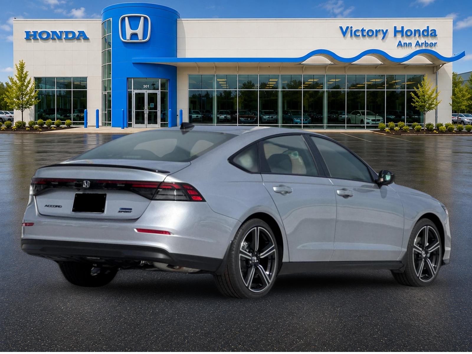 New 2026 Solar Silver Metallic Honda Sport Hybrid image 5