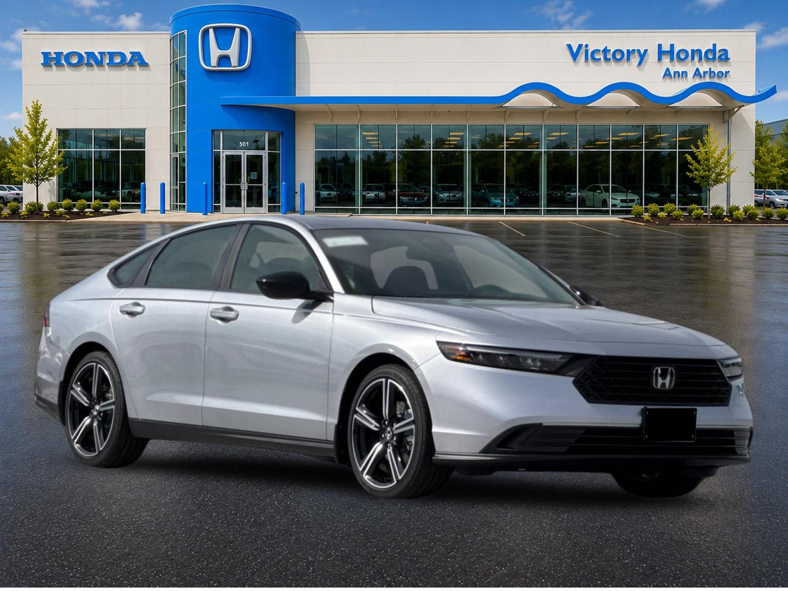 New 2026 Solar Silver Metallic Honda Sport Hybrid image 3
