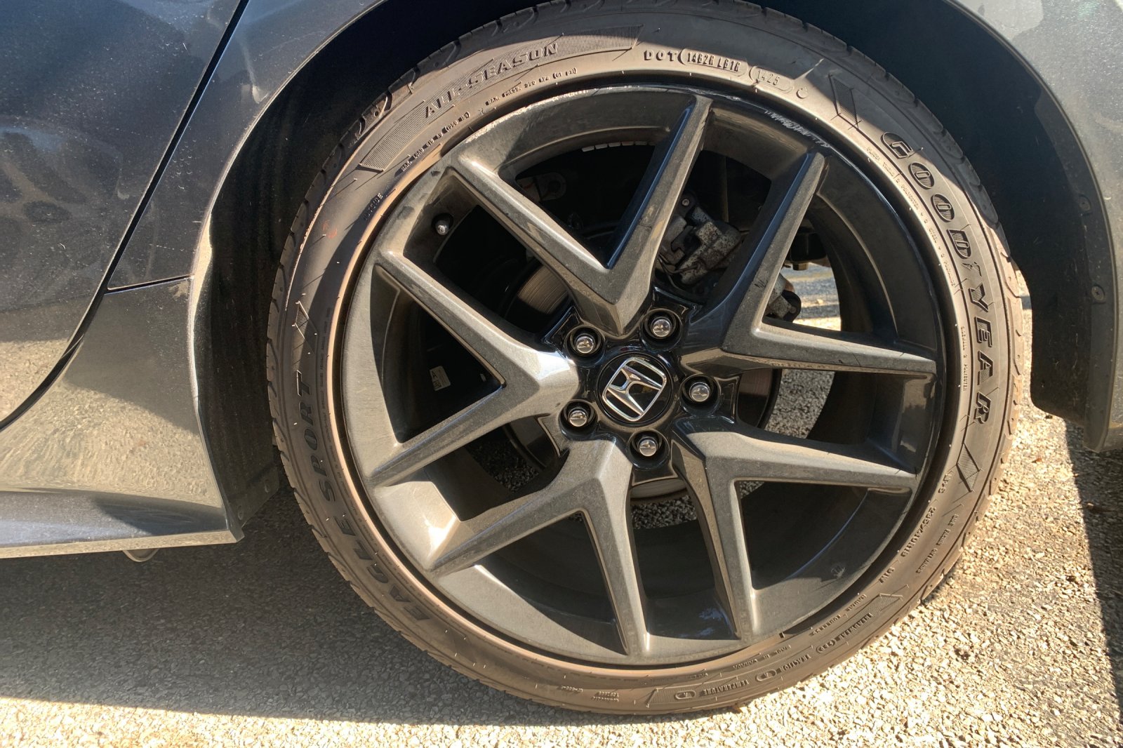 Certified Used 2025  Honda Sport image 3