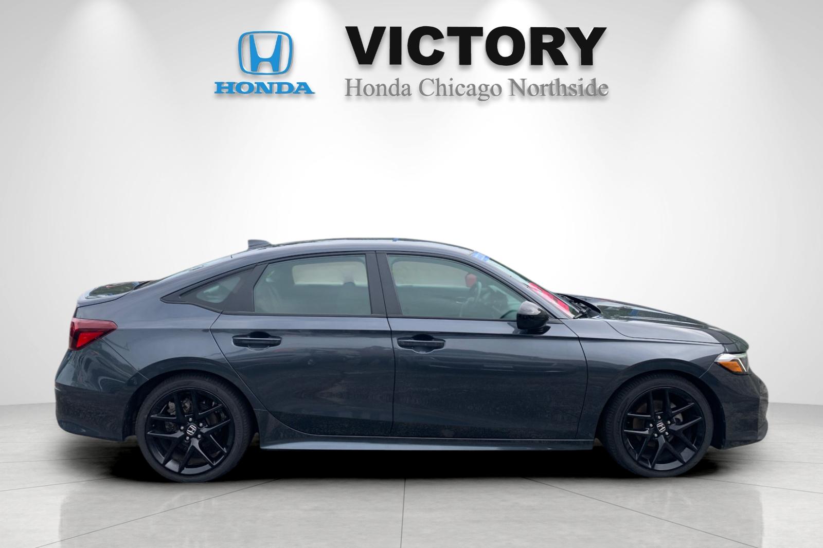 Certified Used 2025  Honda Sport image 2