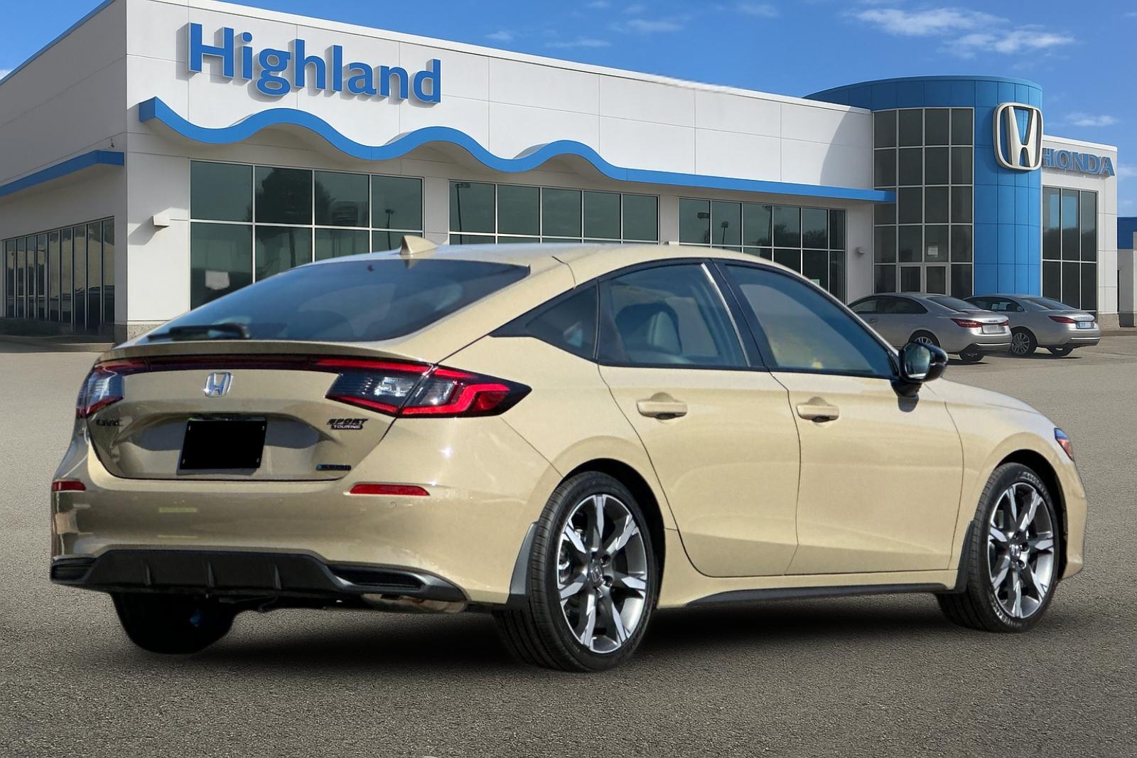 New 2026 Sand Dune Pearl Honda Sport Touring image 5