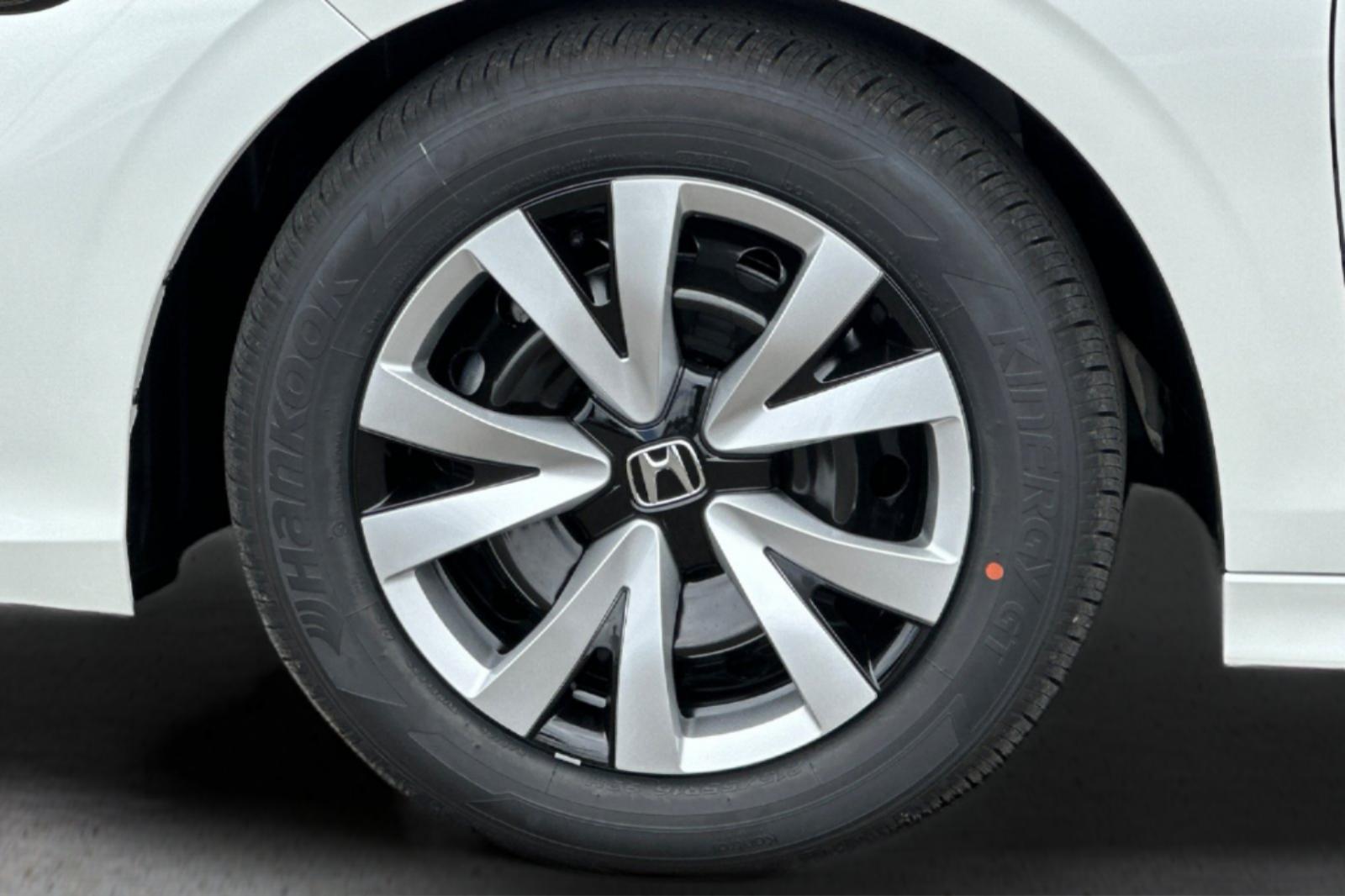 New 2026 White Honda LX image 30