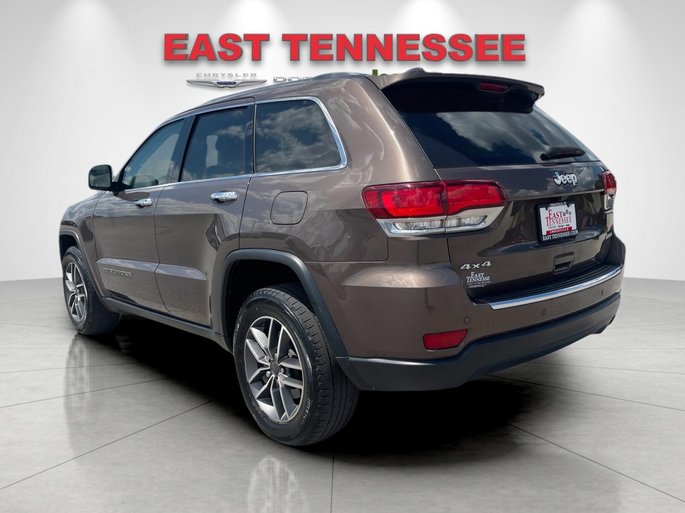 Used 2021 Brown Jeep Limited image 5