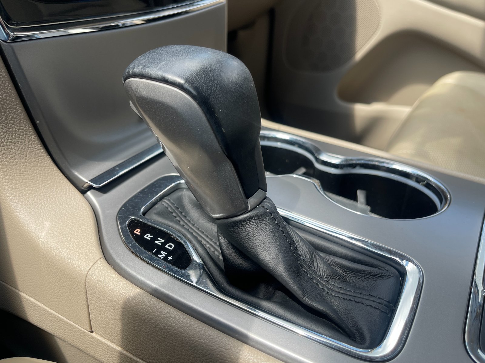 Used 2021 Brown Jeep Limited image 26