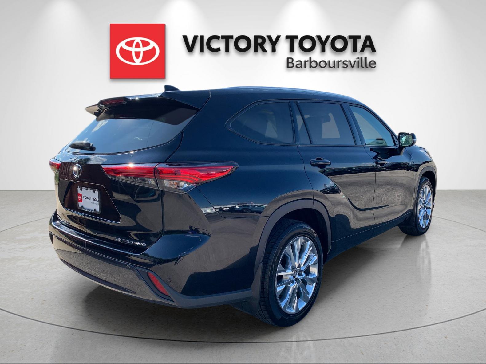 Used 2020 Black Toyota Limited image 7