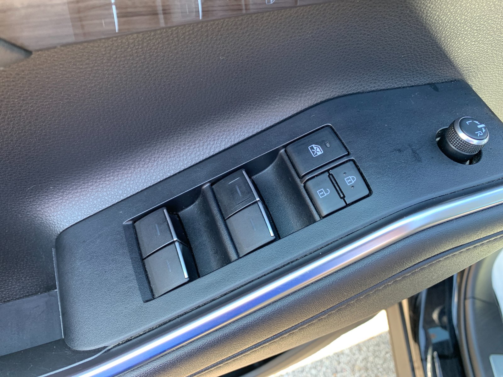 Used 2020 Black Toyota Limited image 13