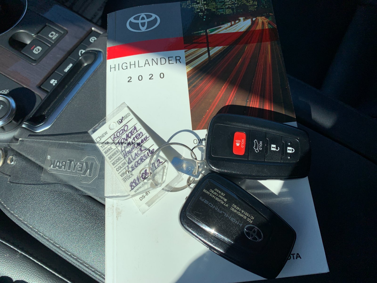 Used 2020 Black Toyota Limited image 9
