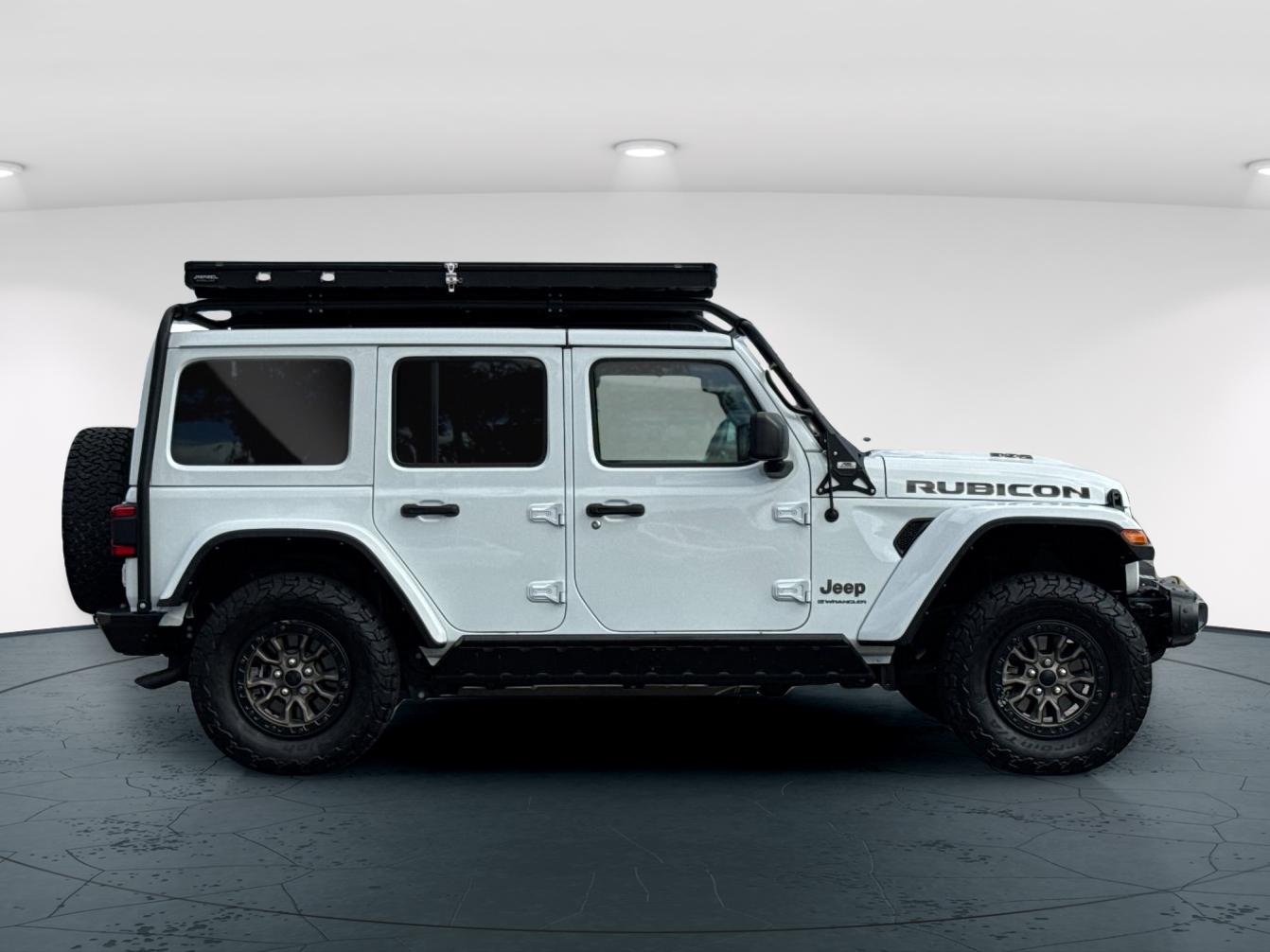 Used 2023 Bright White Clearcoat Jeep Rubicon 392 4D Sport Utility image 7