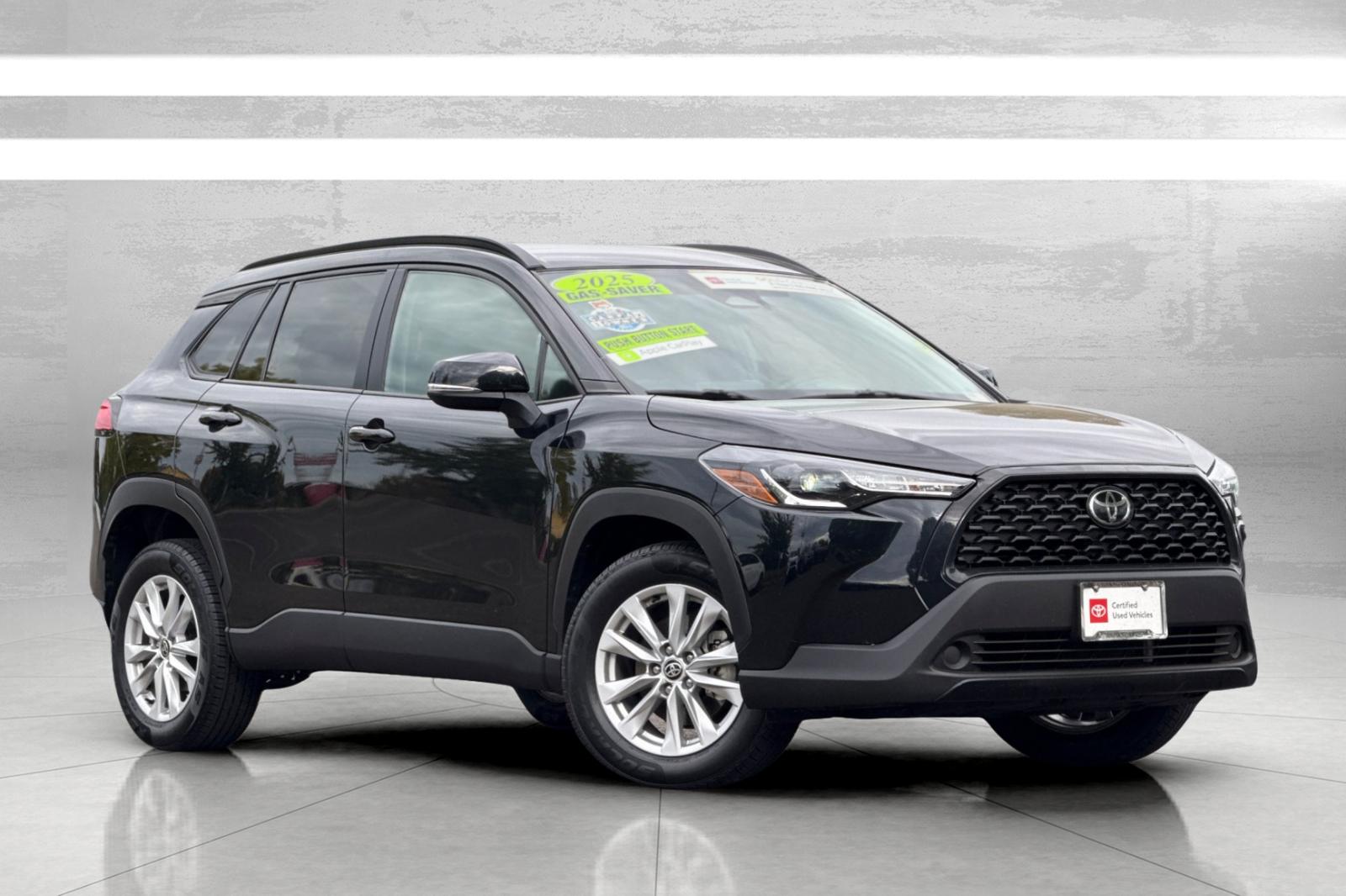 2025 Toyota Corolla Cross LE