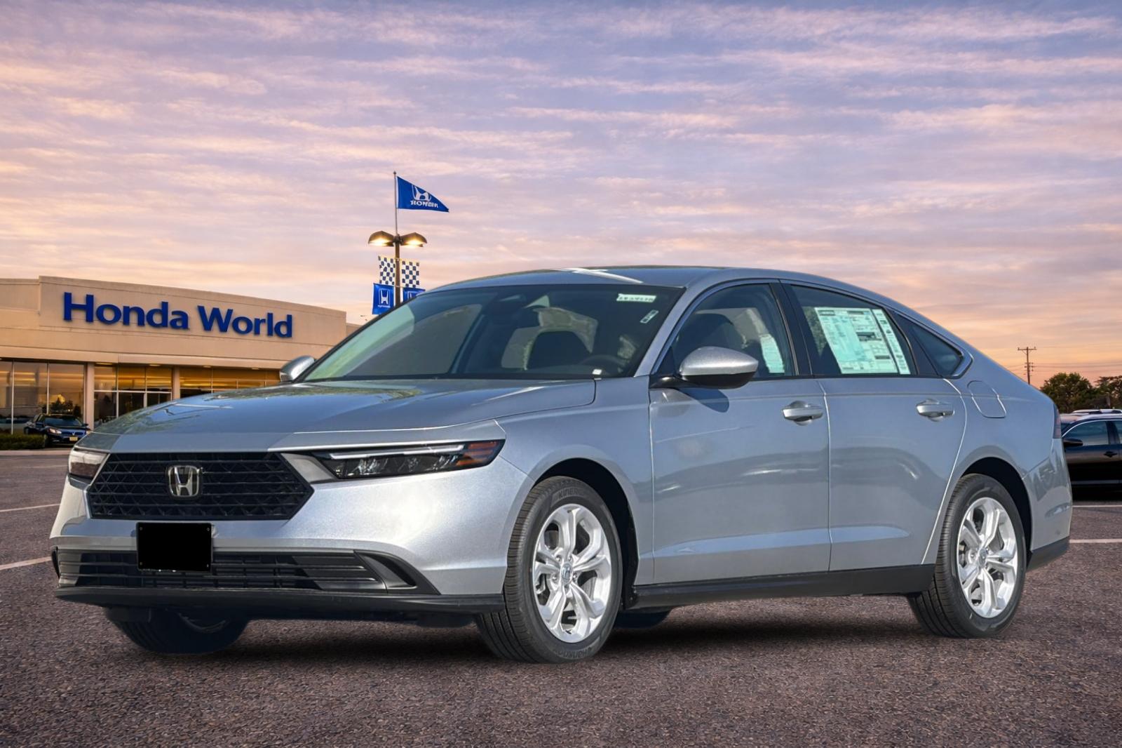New 2026 Solar Silver Metallic Honda LX image 8