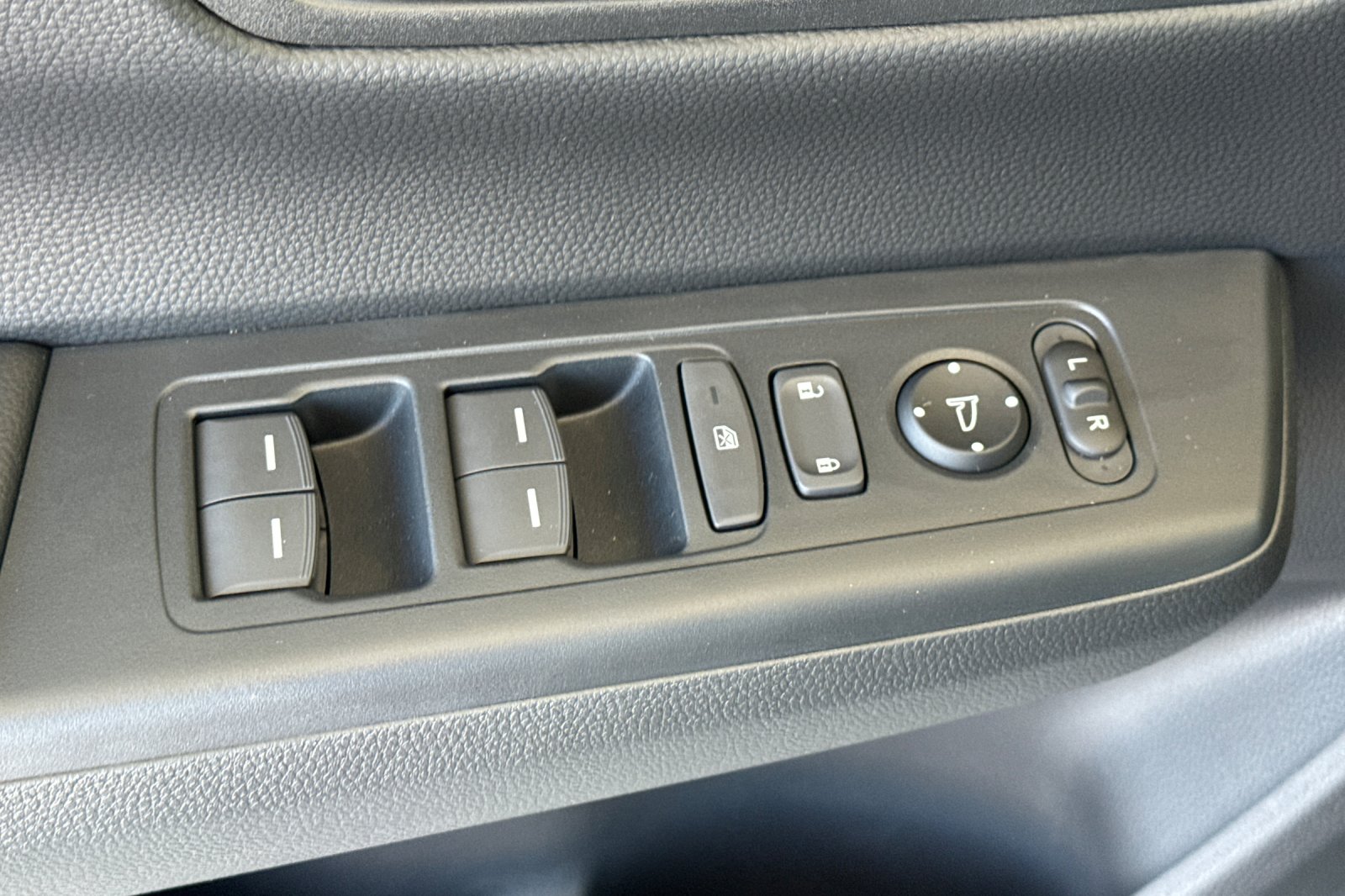New 2026 Meteorite Gray Metallic Honda Sport-L image 12
