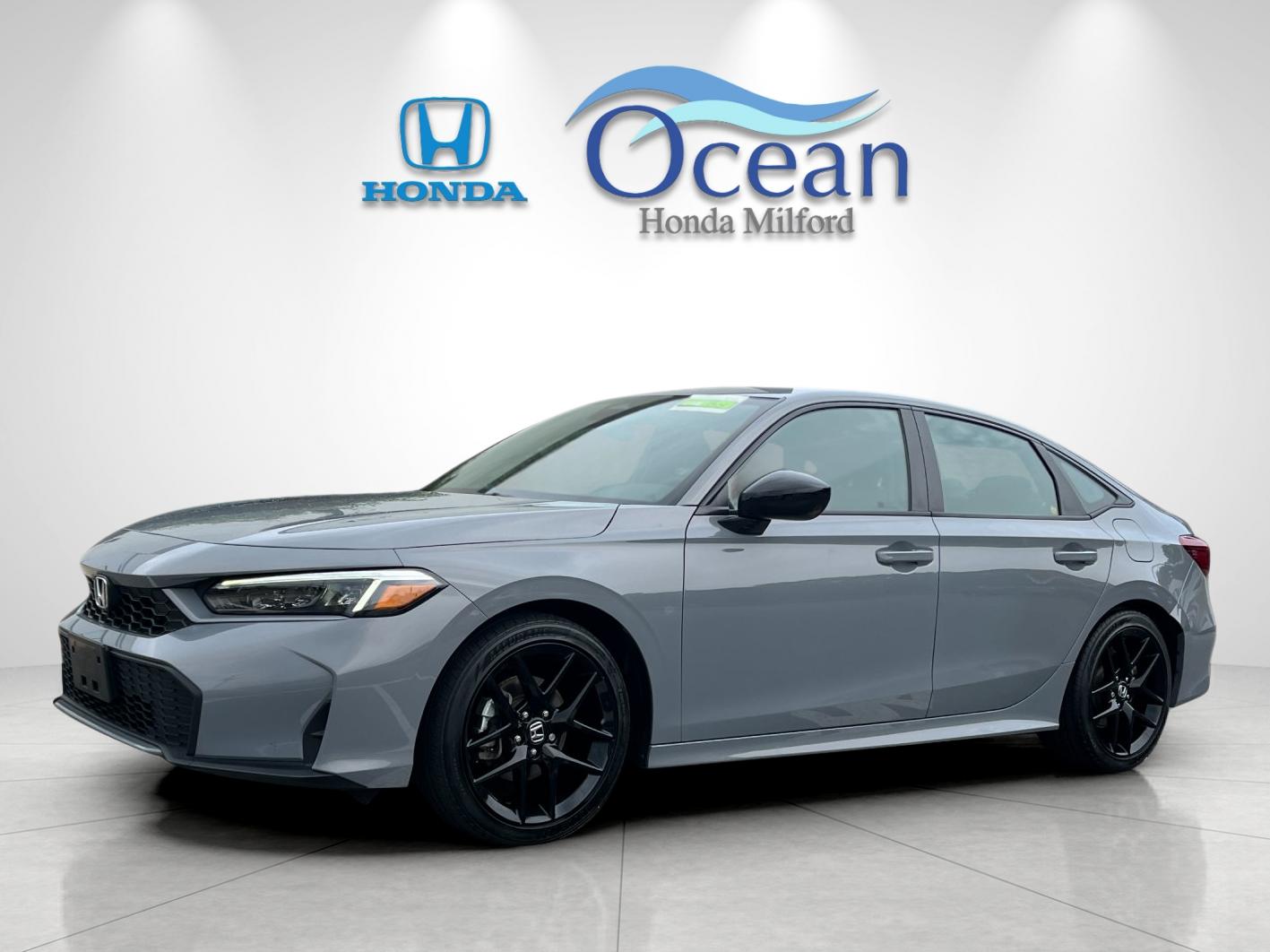 Used 2025 Meteorite Gray Metallic Honda Sport image 7