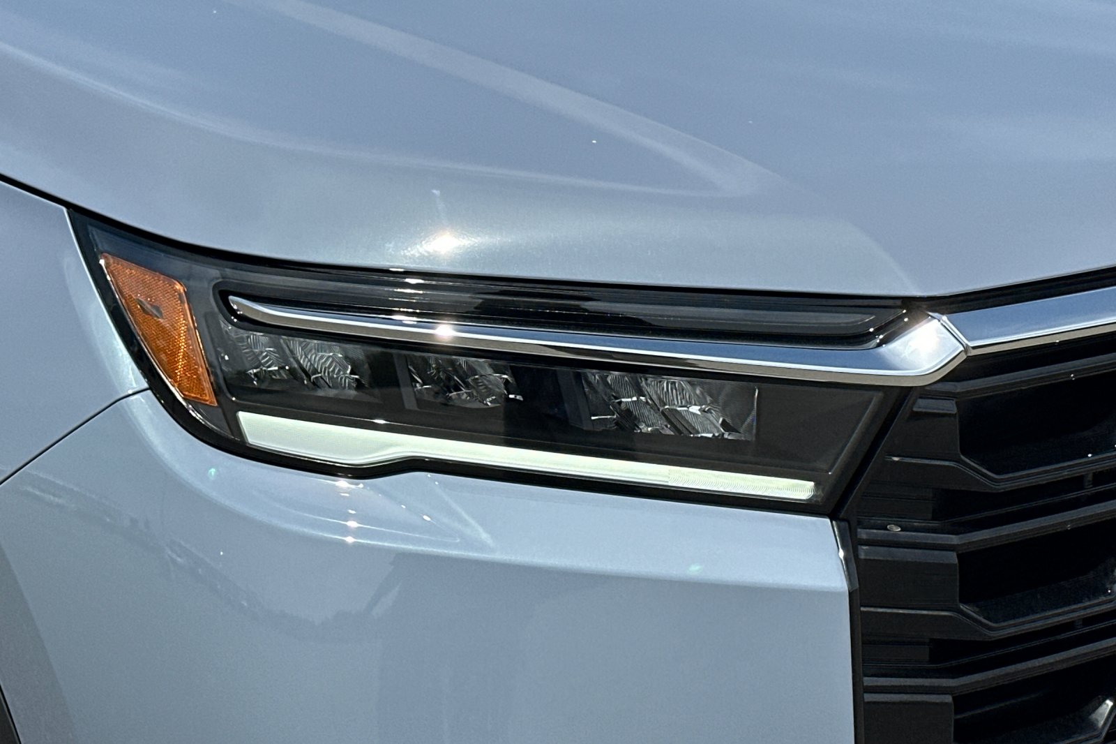 New 2026 Sonic Gray Pearl Honda AWD Touring Blackout image 27