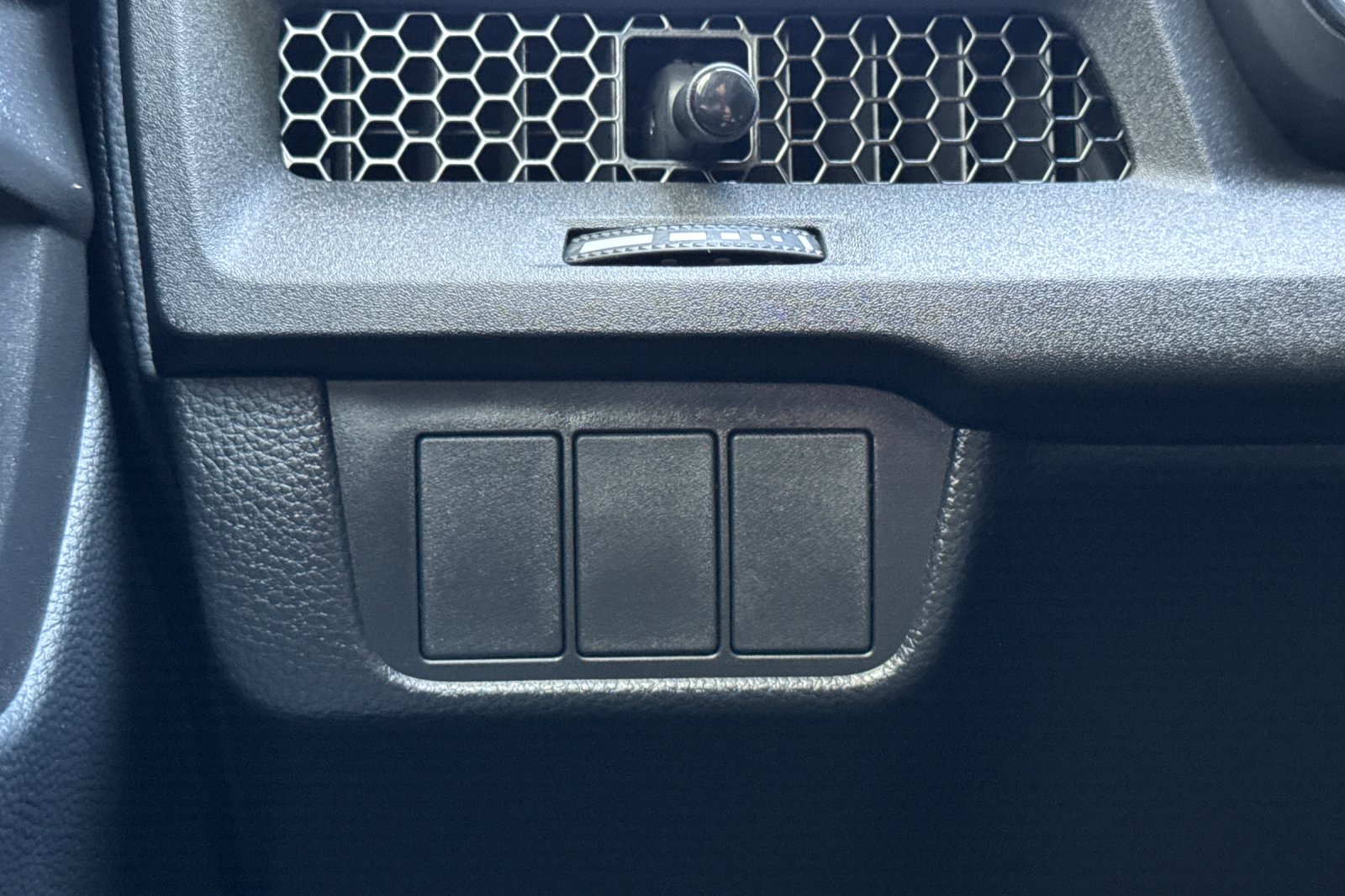 New 2026 Solar Silver Metallic Honda LX image 29