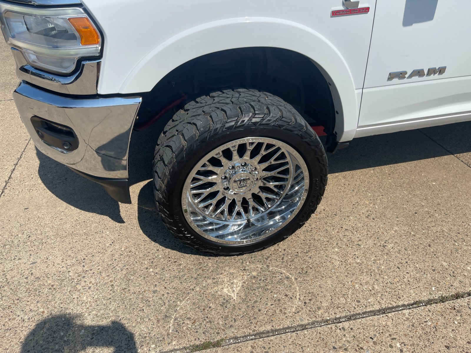 Used 2021 White Ram Laramie image 30