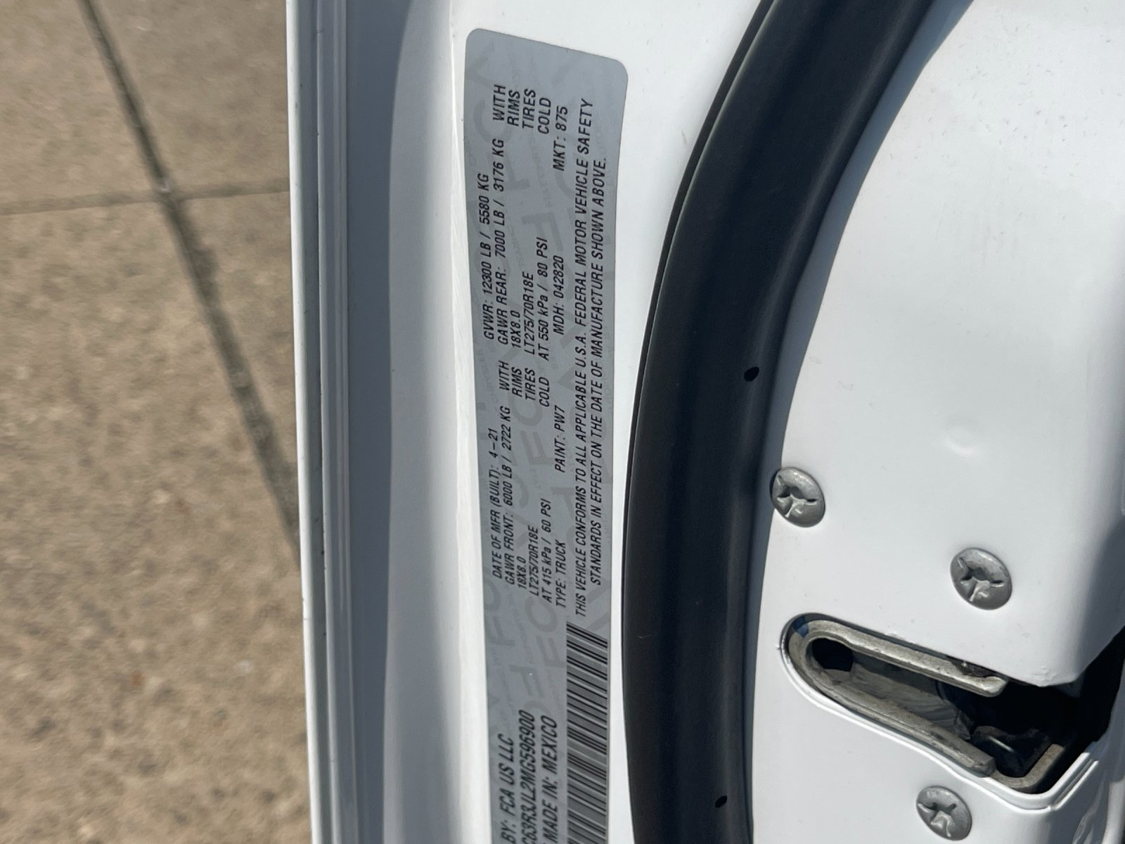 Used 2021 White Ram Laramie image 31