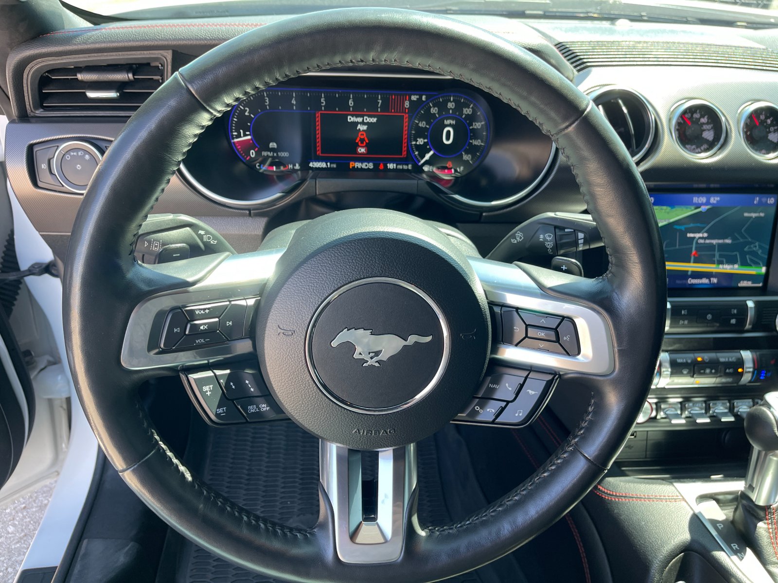 Used 2022 White Ford GT Premium image 26