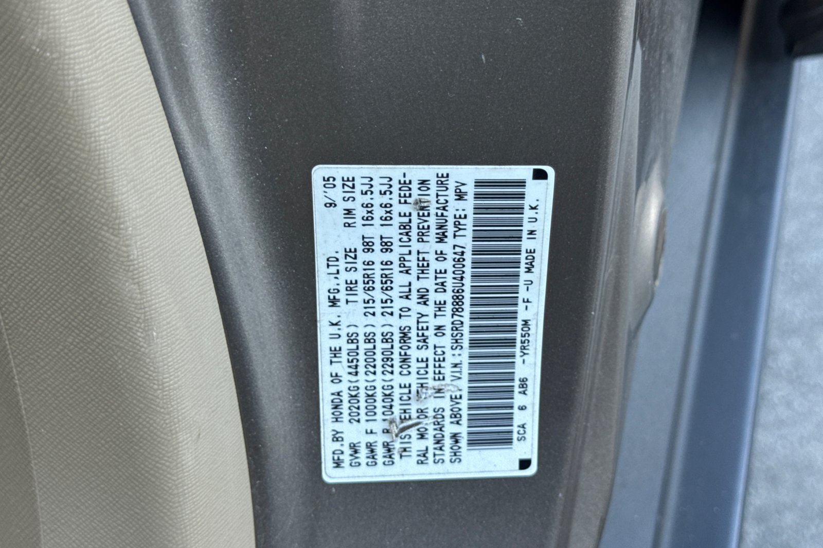 Used 2011 Alabaster Silver Metallic Honda SE image 11