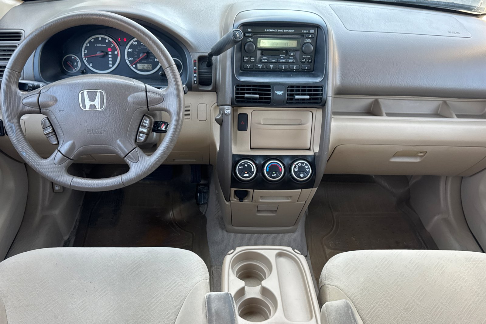 Used 2011 Alabaster Silver Metallic Honda SE image 9