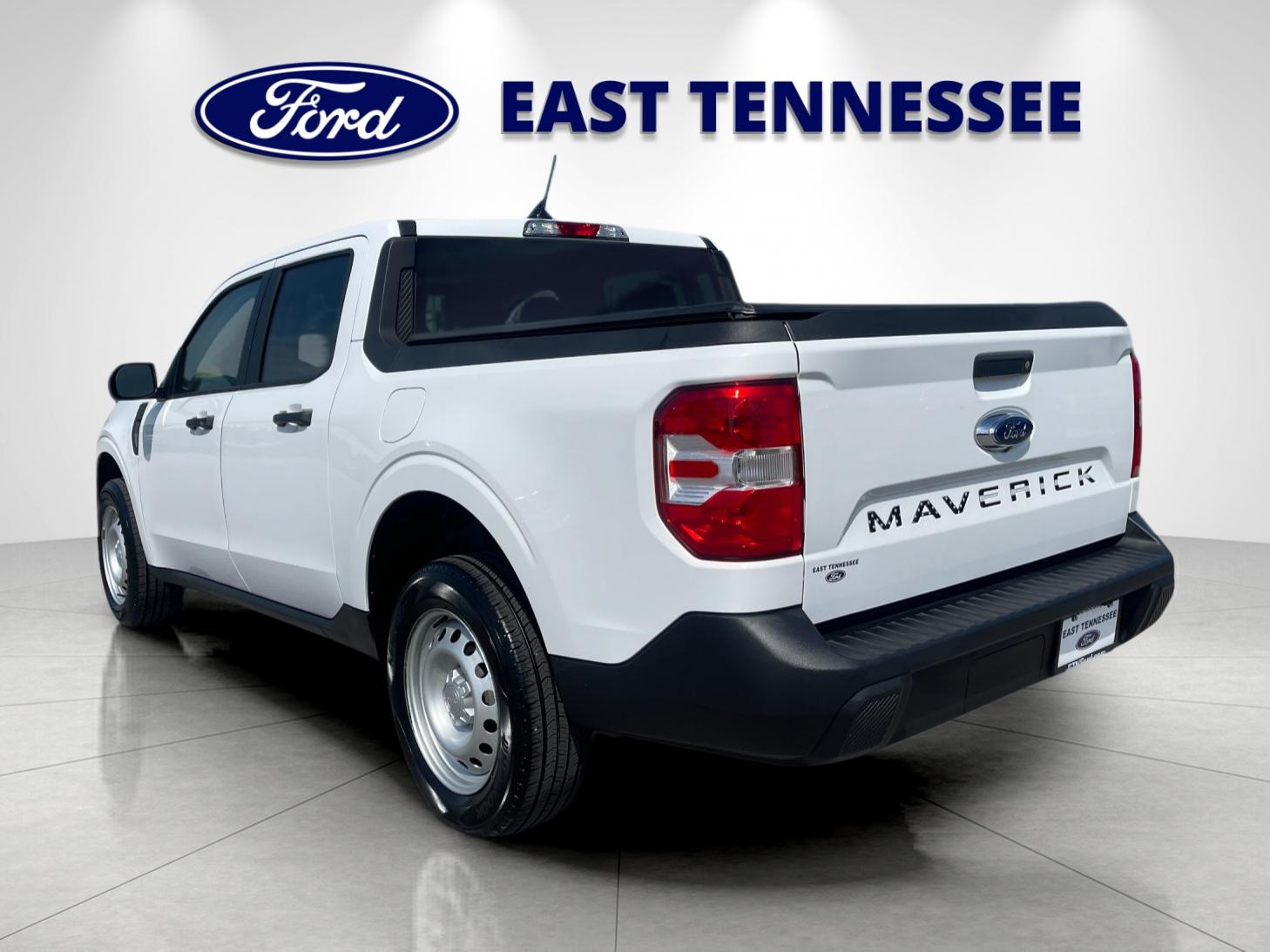 Used 2023 White Ford XL image 5