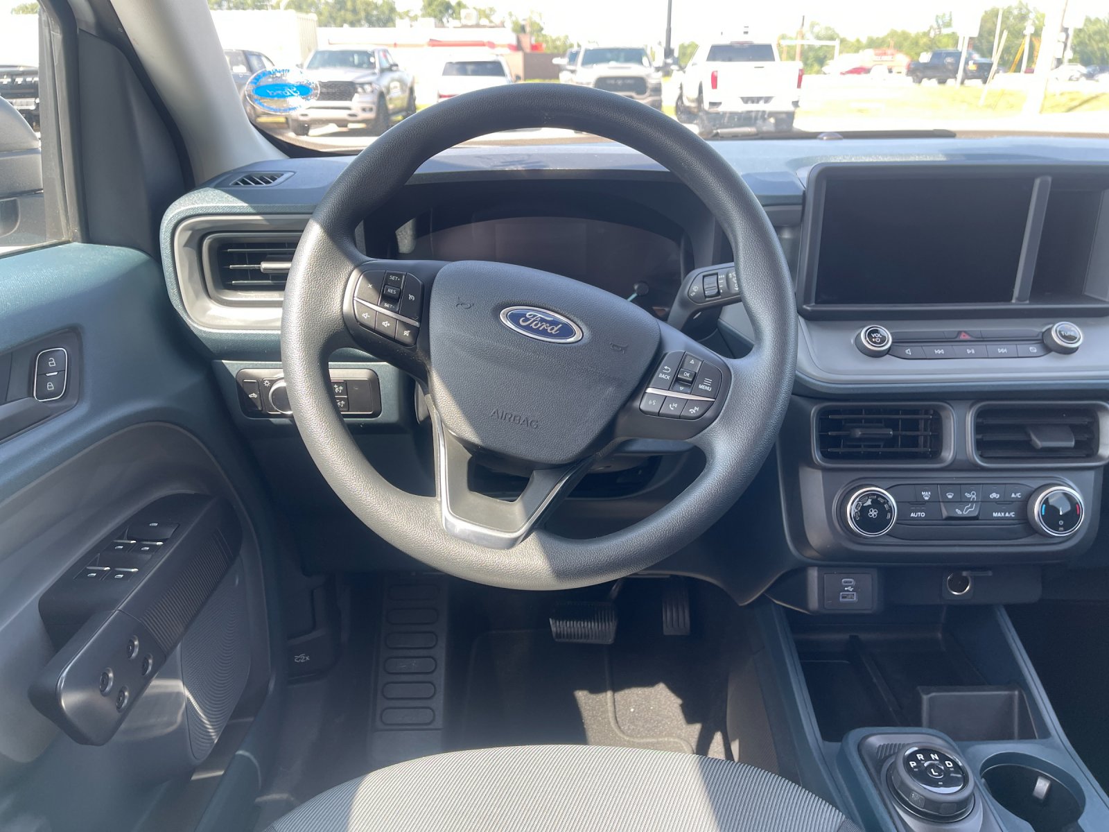 Used 2023 White Ford XL image 16