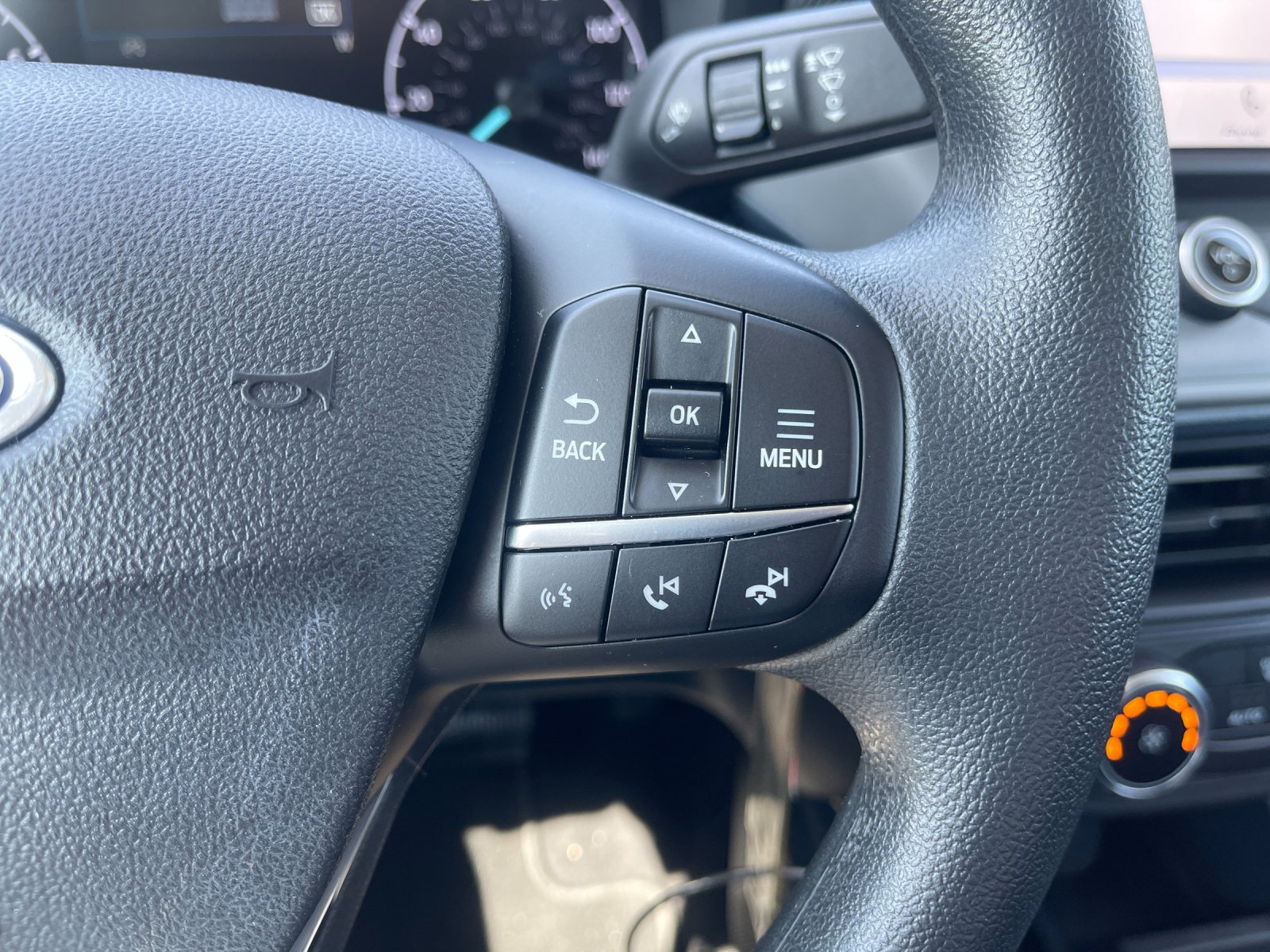 Used 2023 White Ford XL image 27