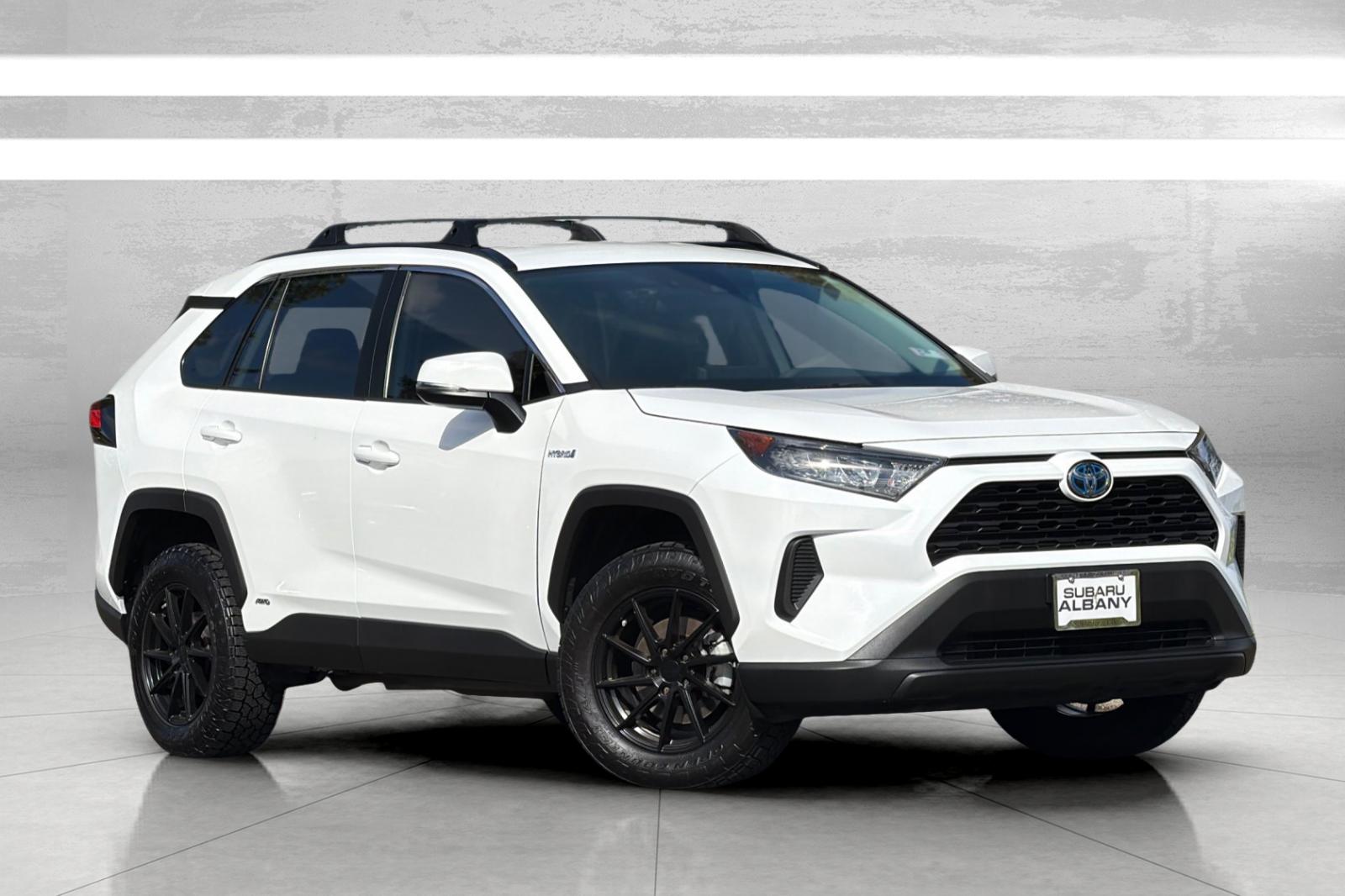 2020 Toyota RAV4 Hybrid LE