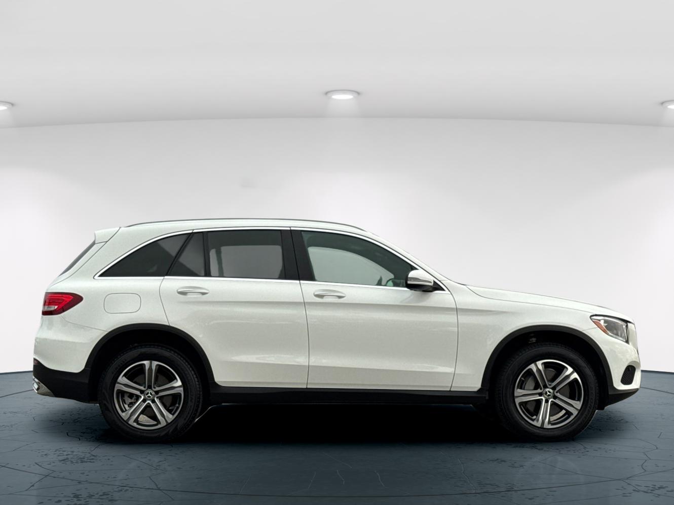 Used 2017 Polar White Mercedes-Benz GLC 300 4D Sport Utility image 8