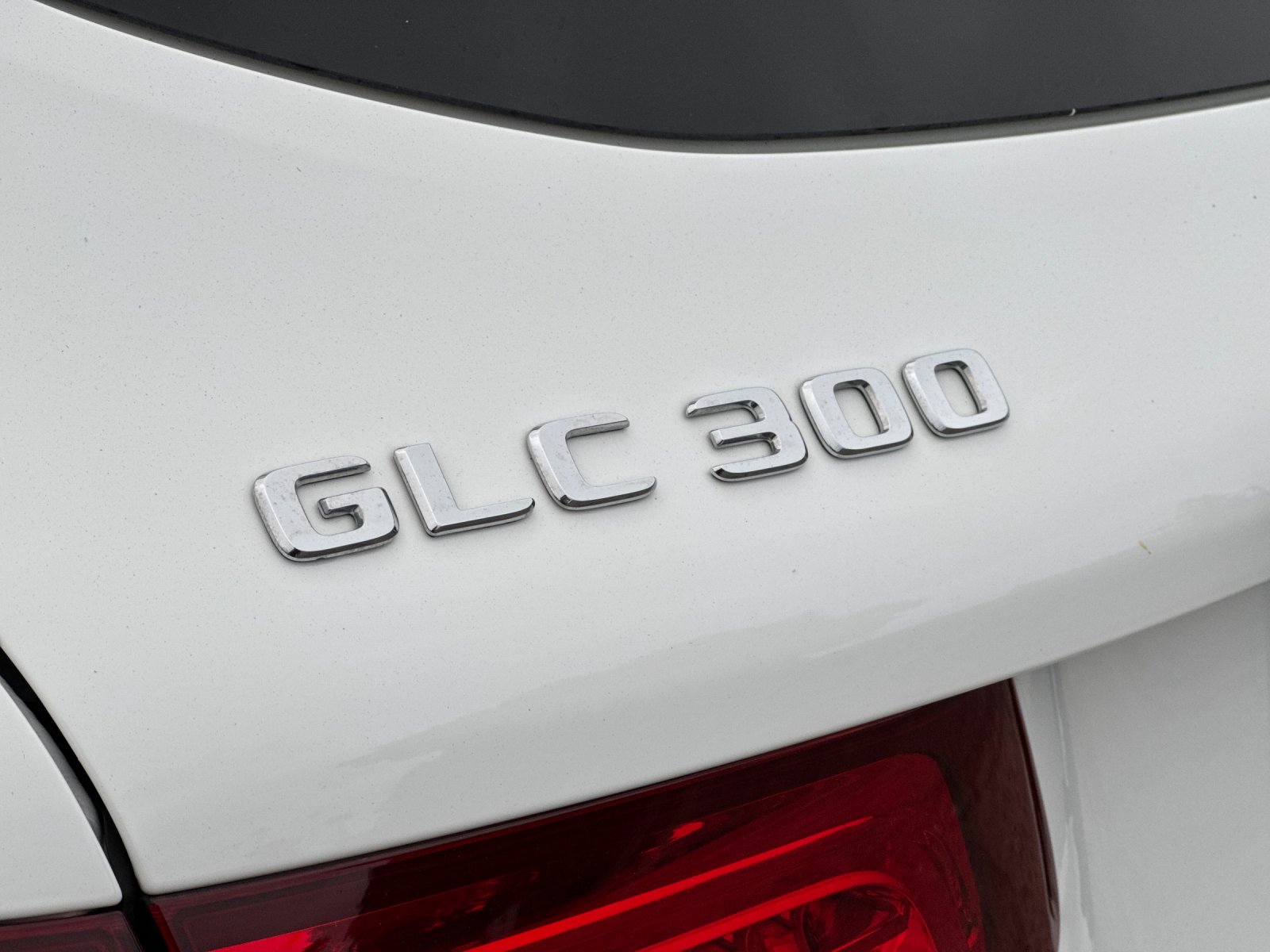 Used 2017 Polar White Mercedes-Benz GLC 300 4D Sport Utility image 34