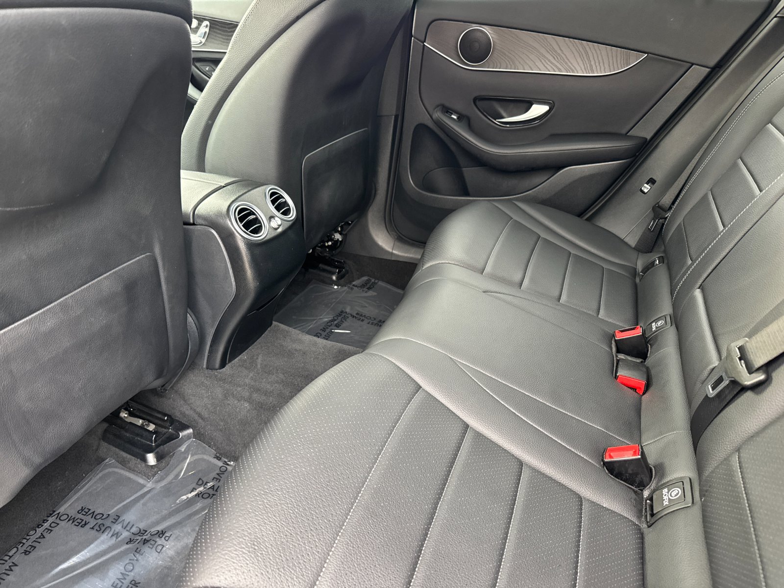 Used 2017 Polar White Mercedes-Benz GLC 300 4D Sport Utility image 15