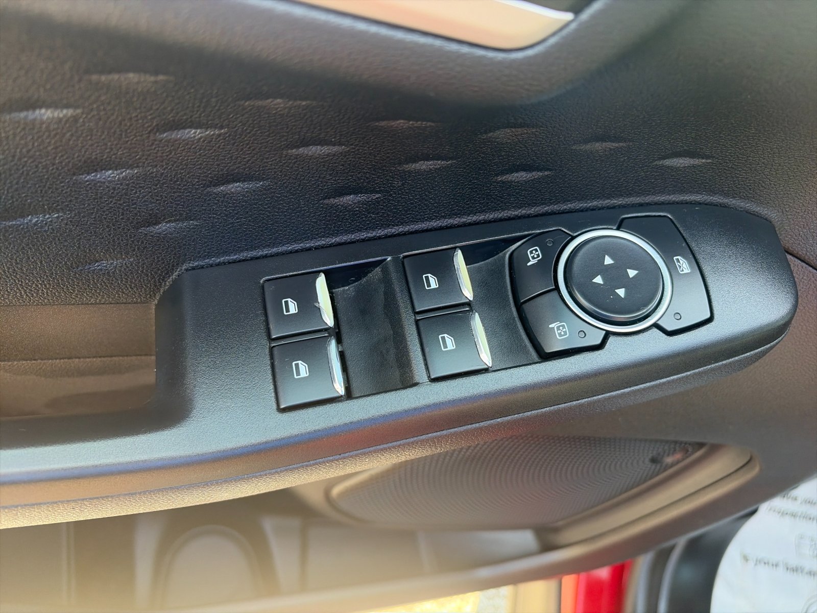 Used 2020 Red Ford SE image 13