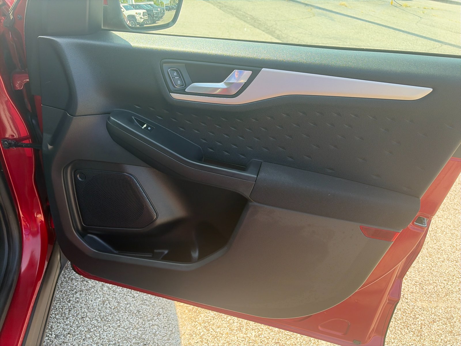 Used 2020 Red Ford SE image 20